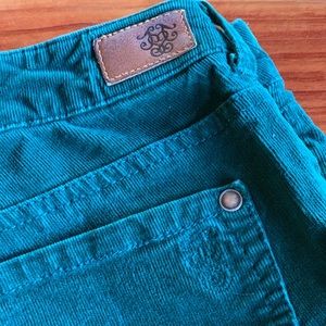 🎄 Super soft Green Corduroy Pants 👌